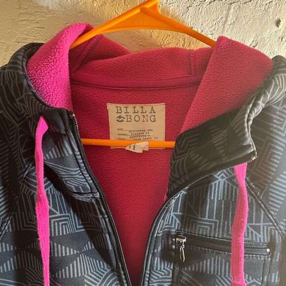 Billabong Black and Pink Hoodie - Picture 5 of 11